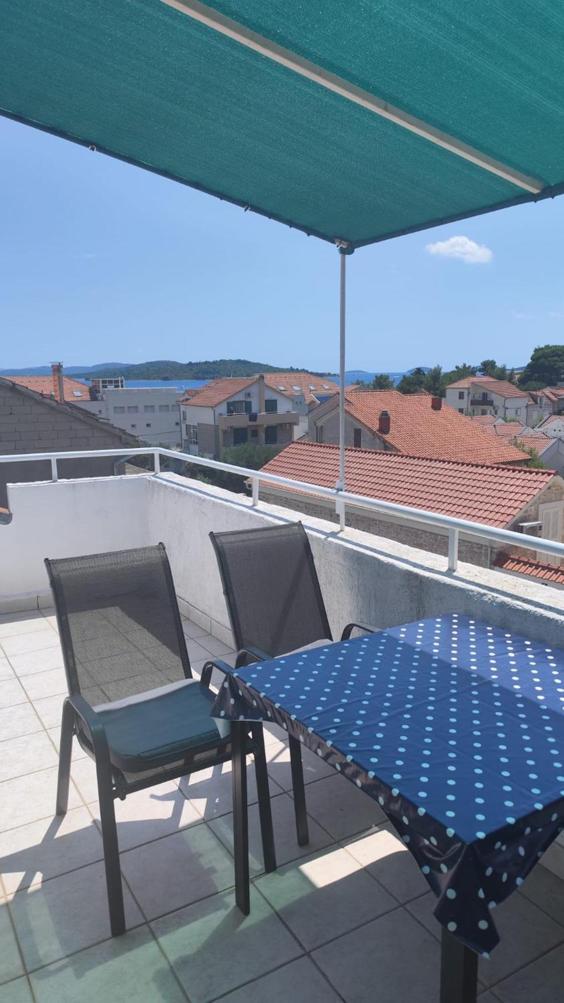 Apartments Suri Vodice Ngoại thất bức ảnh