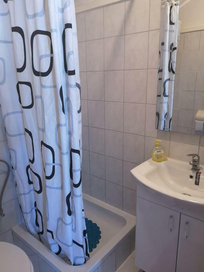 Apartments Suri Vodice Ngoại thất bức ảnh